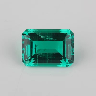 7*9mm Octagon Emerald Cut Green Synthetic Emerald Stone Forever One Color Moissanite
