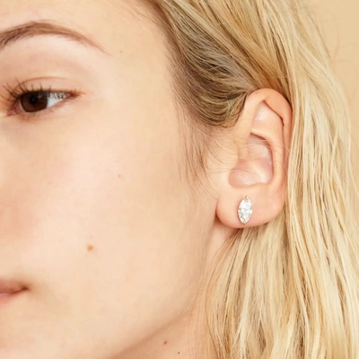 Minimalist Gold Plated 925 Silver Diamond Stud Earring 925 Shiny Silver Heart Stud Earrings