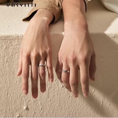 0.35cm 1.2g Moon And Star Ring 18k Gold Plated Couple Silver Rings